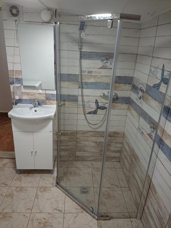 Katy'S Studio Apartman Brassó Kültér fotó
